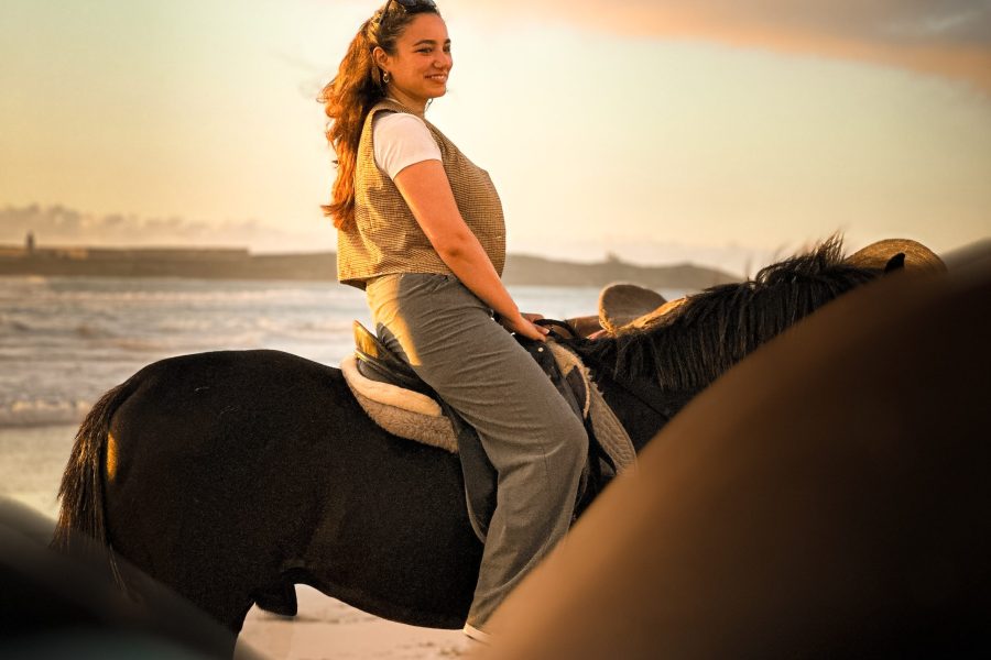 2h horse riding